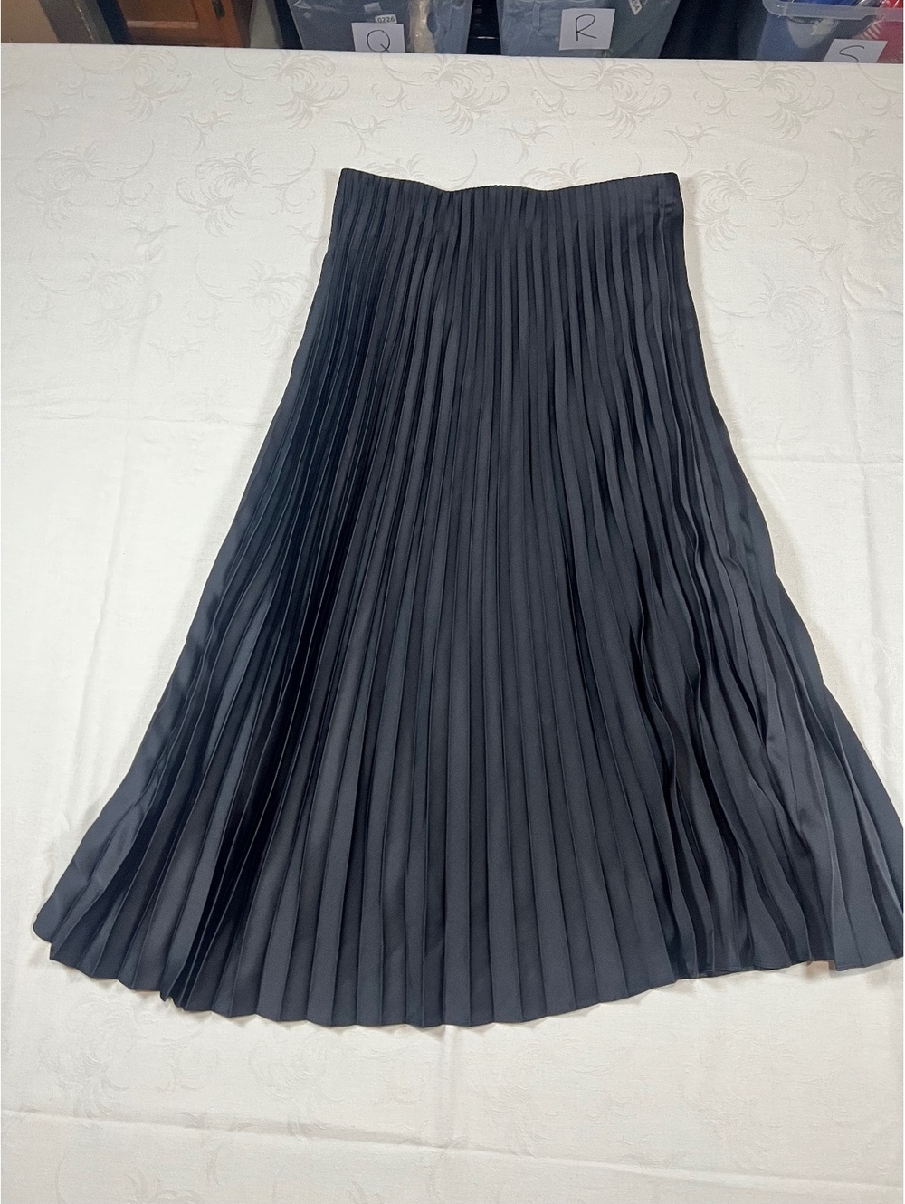 J.Crew Satin Pleated Midi Black Skirt Size Small